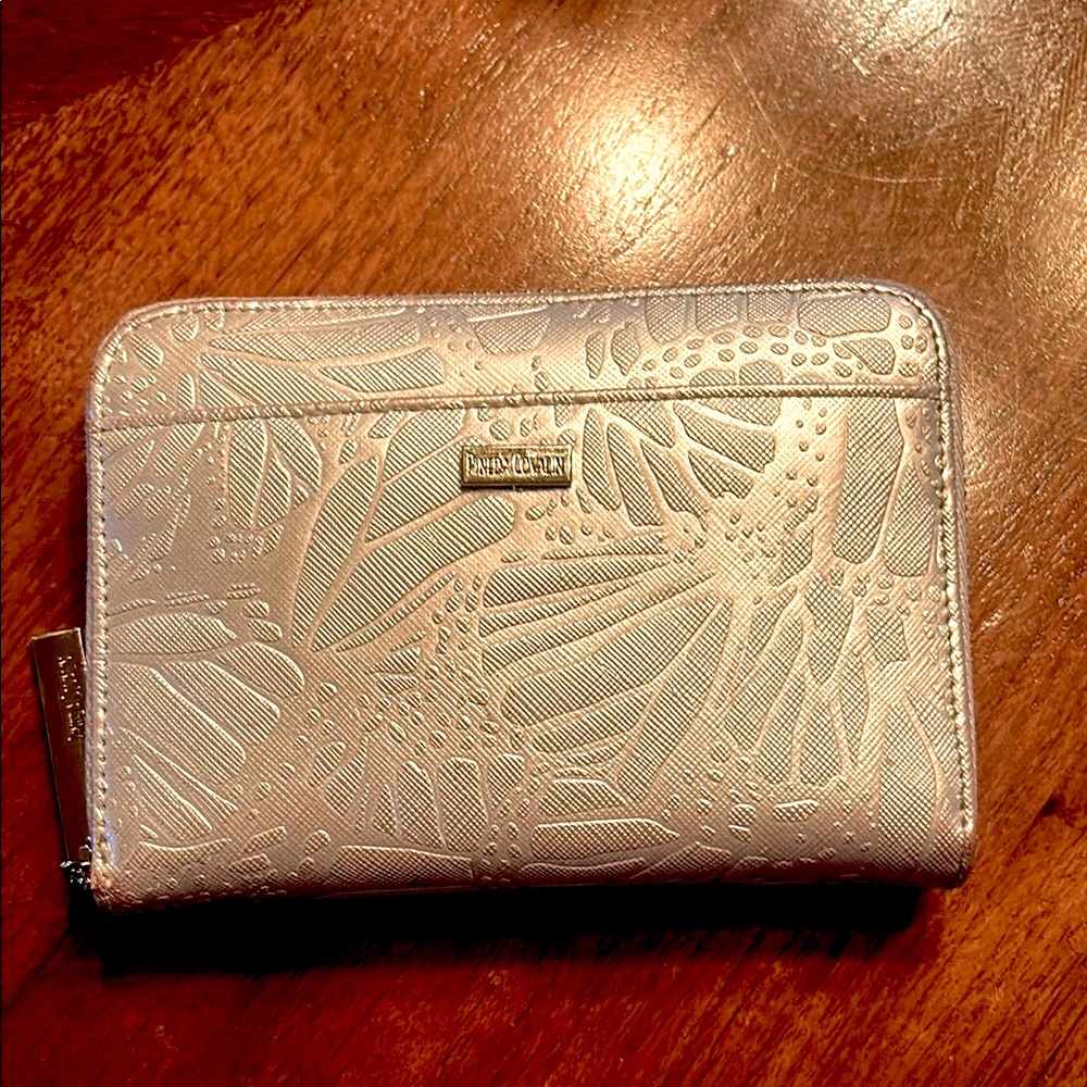 Silver Embossed Wallet